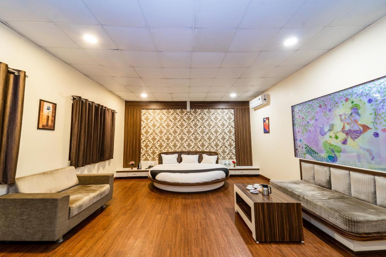 Narmada Hills Resort Godarpura Exterior photo