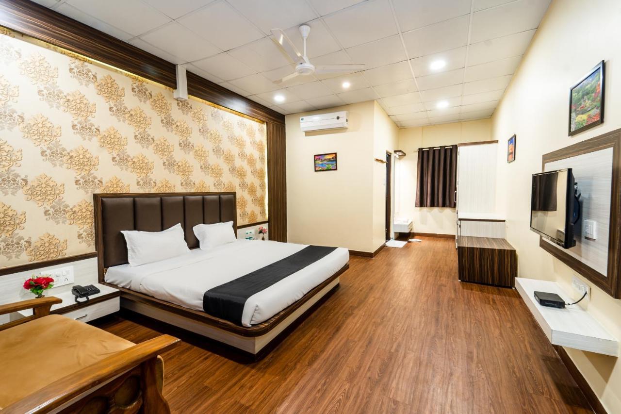 Narmada Hills Resort Godarpura Exterior photo