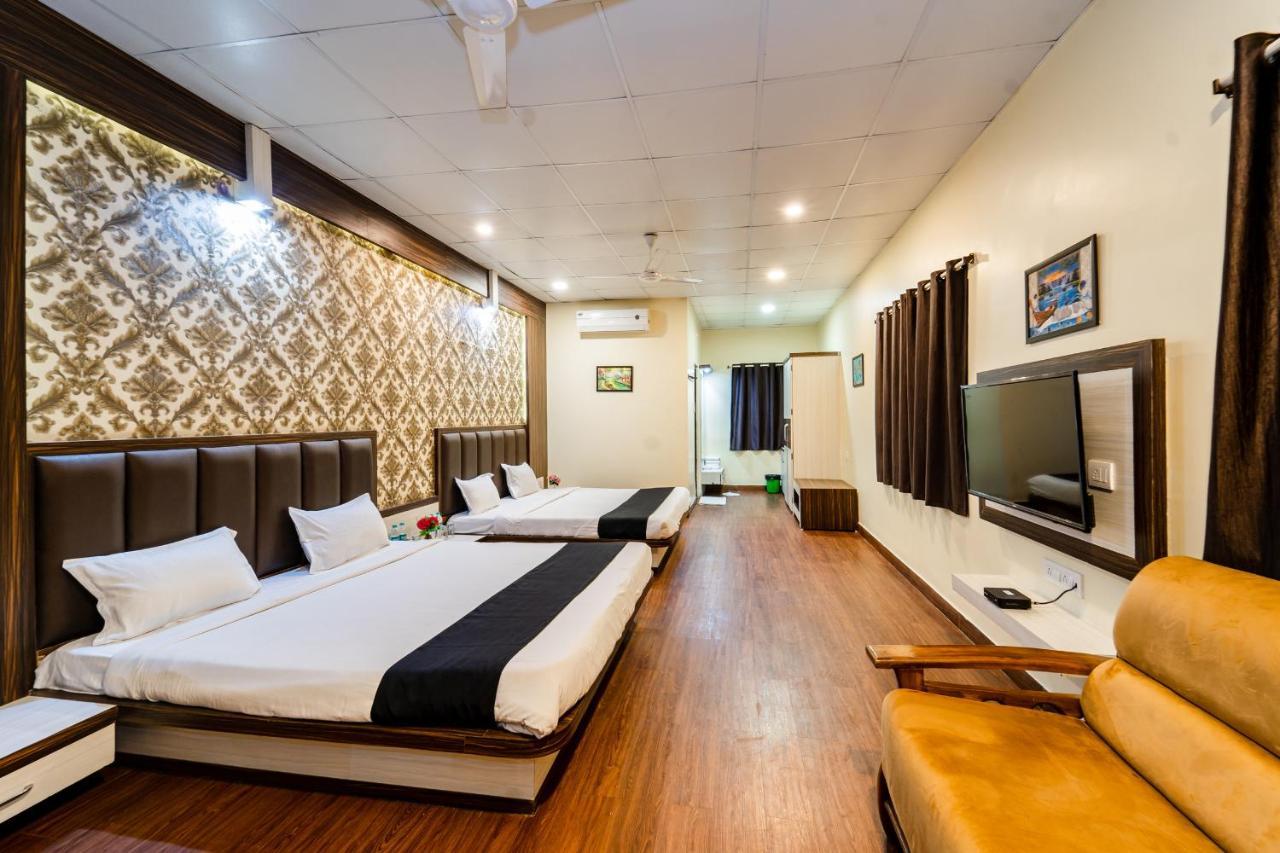 Narmada Hills Resort Godarpura Exterior photo