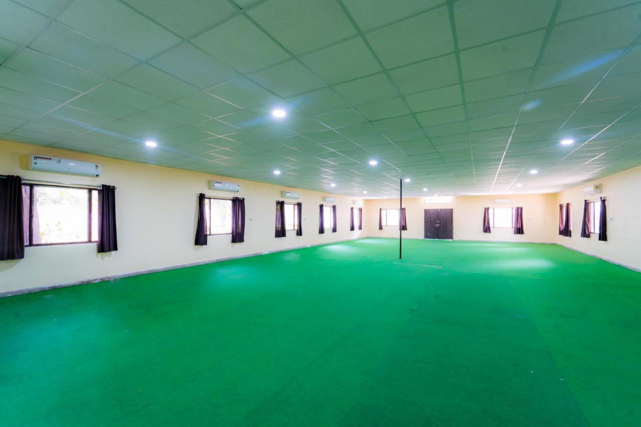 Narmada Hills Resort Godarpura Exterior photo