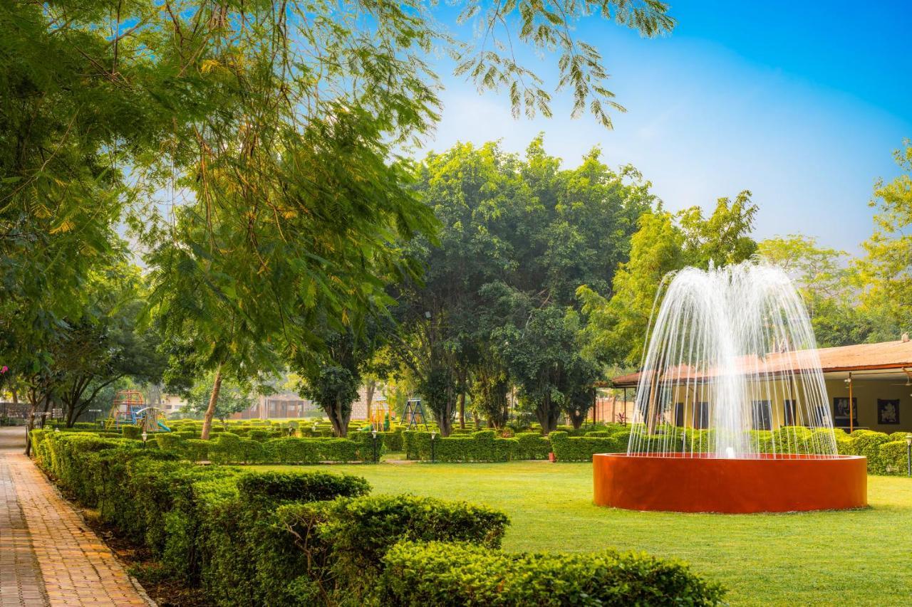 Narmada Hills Resort Godarpura Exterior photo