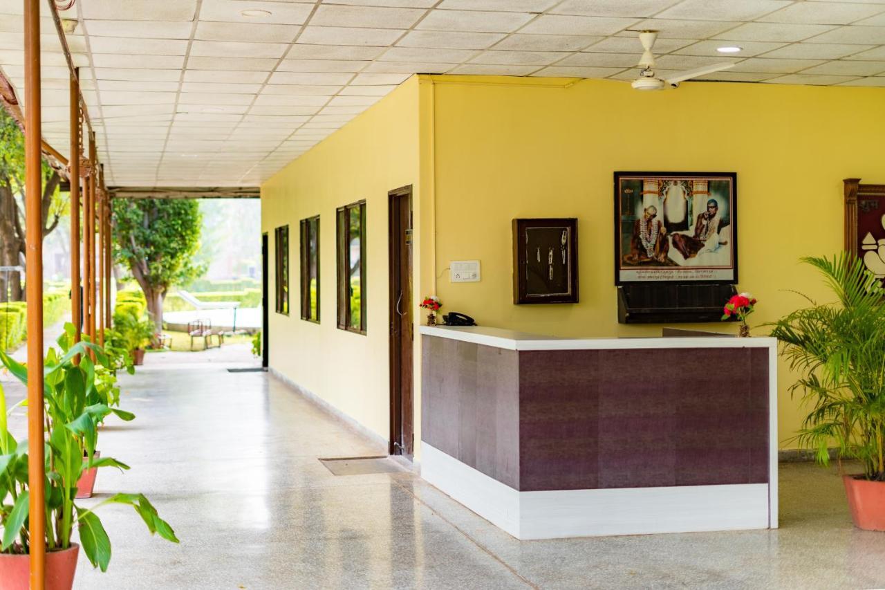 Narmada Hills Resort Godarpura Exterior photo
